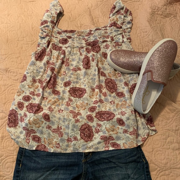 Pink Floral Angel Sleeve Top - Picture 1 of 4